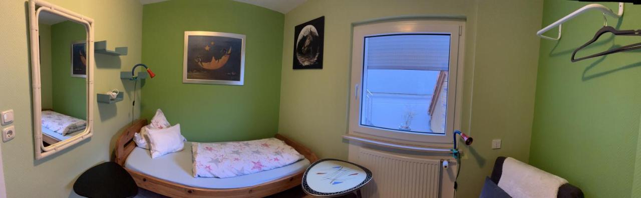Ferienwohnung Wolff, Kelkheim Exteriör bild